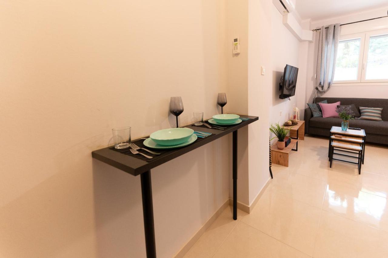 Kristi Central Home Янина Екстериор снимка
